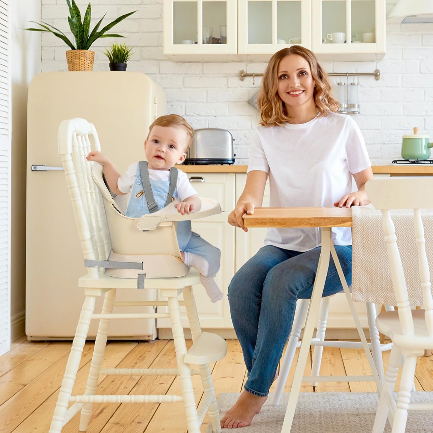 Portable Baby High Chair for Babies and Toddlers